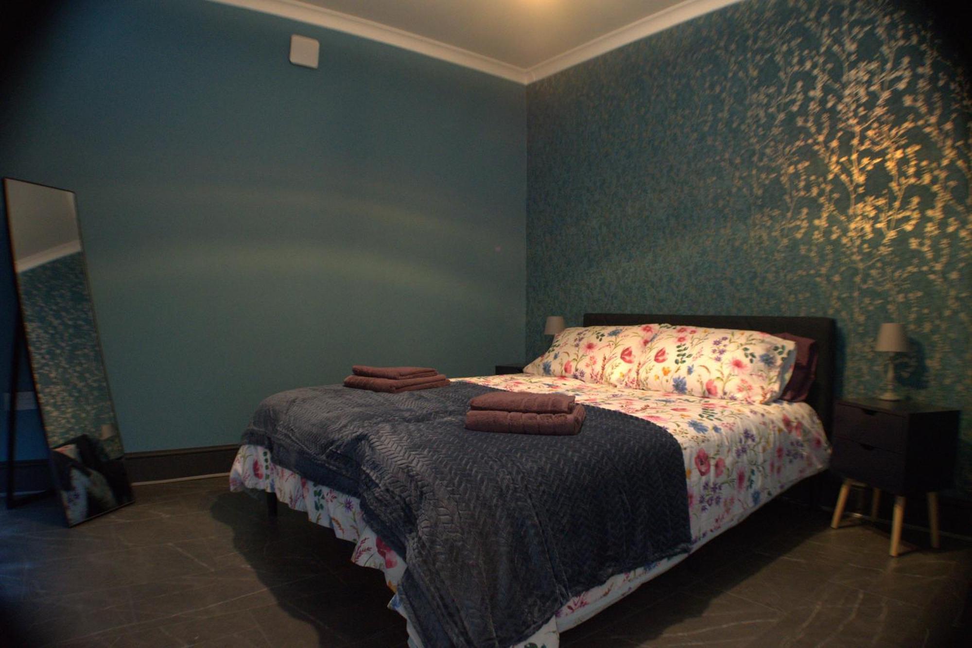 Dreamstay Apartments London Garden Central Tube Olympic Exterior photo